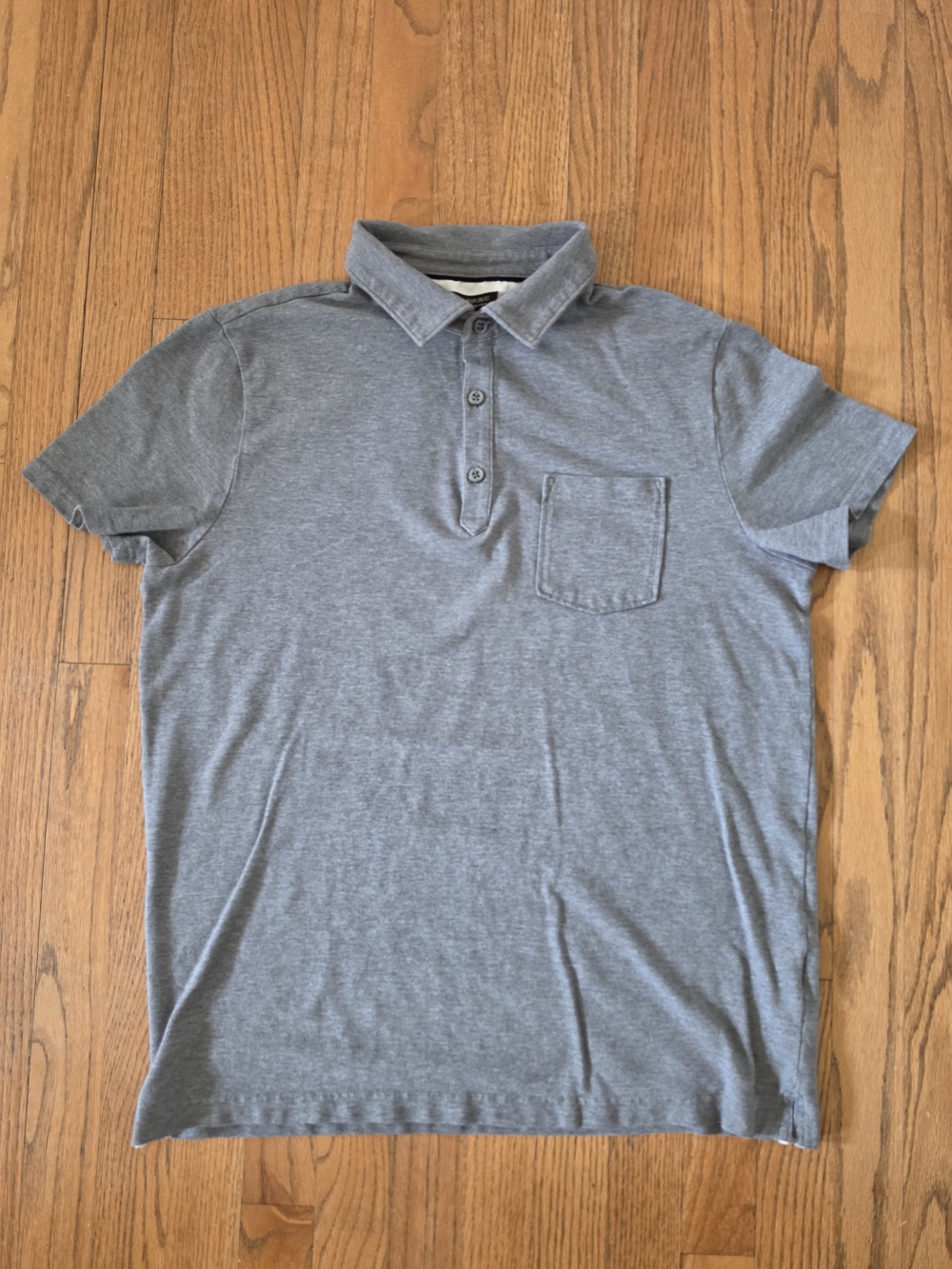 Banana Republic Gray Short Sleeve Polo with Pocket Size L
